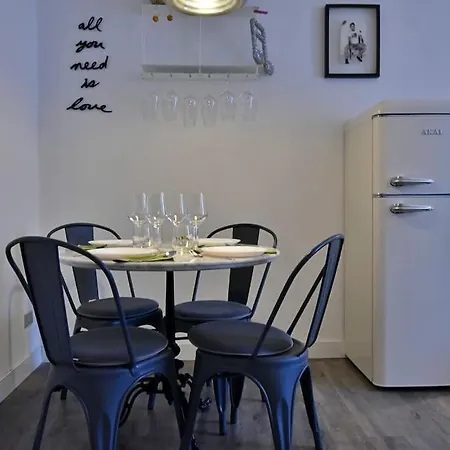 Apartment The Navgl, Downtown Milano!