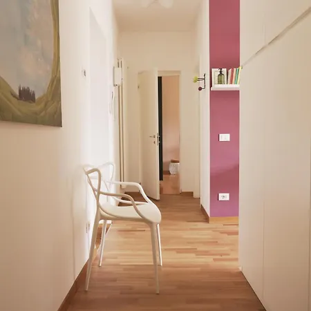 شقة Porta Garibaldi