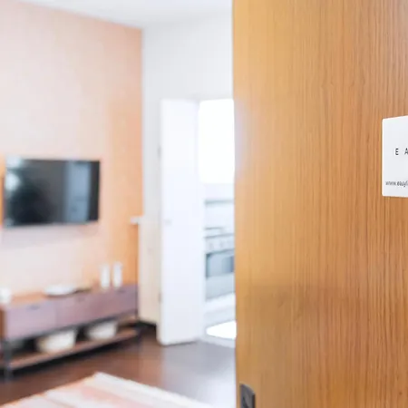 Easylife - Strategic In Washington Mailand