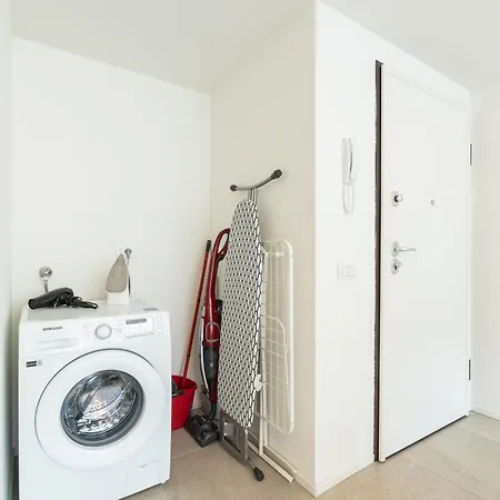 Elegante Bilocale Isola B - Mirable Pm Apartament Mediolan