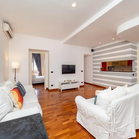 아파트 Keys Of Italy - Xxv Aprile 9 Dazzling 2