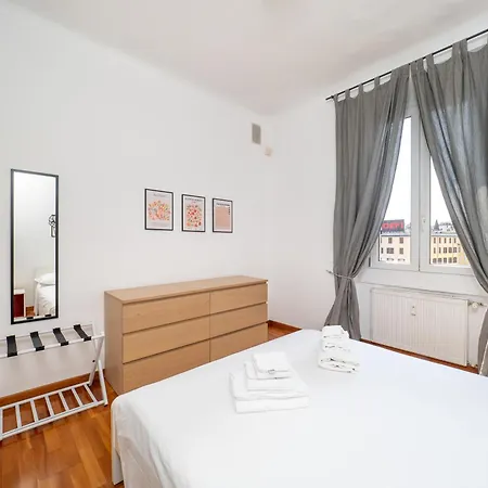 Keys Of Italy - Xxv Aprile 9 Dazzling 2 밀라노