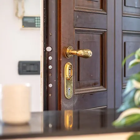 Apartment Keys Of Italy - Xxv Aprile 9 Dazzling 2 Milan
