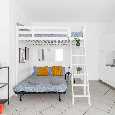 Le16 - Duomo-loreto - - Modern Apartment