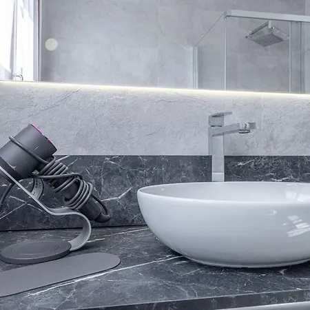 Fa44 - Lux Apt With Big Balcony & Modern Design - Apartment Milan