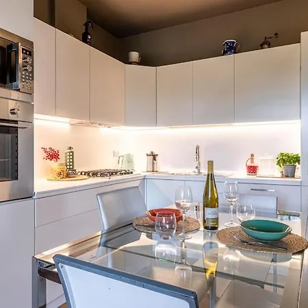 Fa44 - Lux Apt With Big Balcony & Modern Design - Apartment Milan