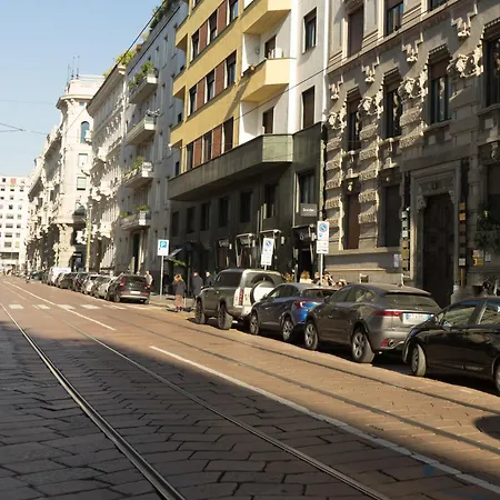 Disciplini A 5 Min Dal Duomo شقة *