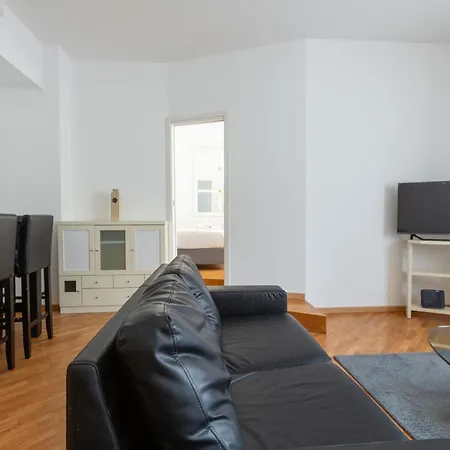 Apartment Lorenteggio Large Flat