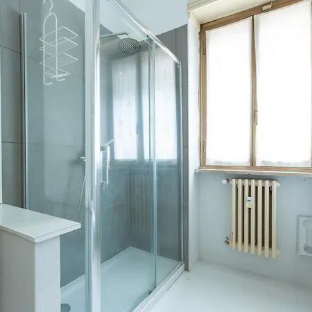 Lorenteggio Large Flat Milan
