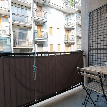 Easytopstay - Bramante Cozy Flat מילאנו