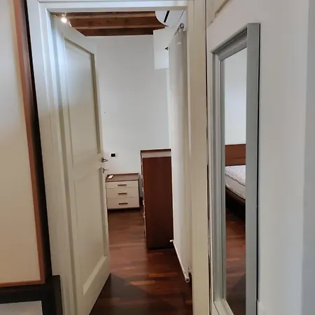 Apartment San Maurilio Pleasure Milan
