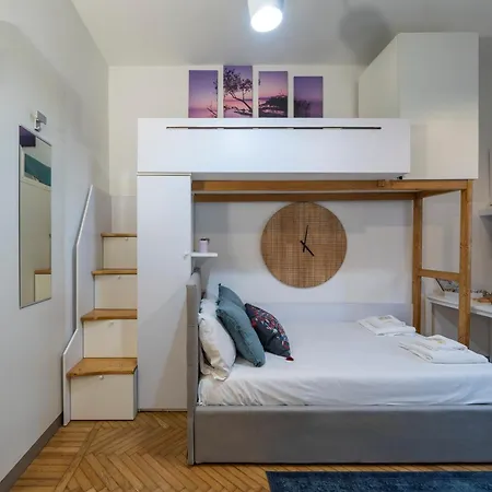 Loreto Prestige - Parking Free & Bulb Gym Bed & Breakfast