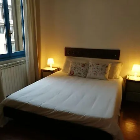 Apartment Bilocale Zona Isola 5 Minuti Metro Mm5 - Pollaiuolo Milan