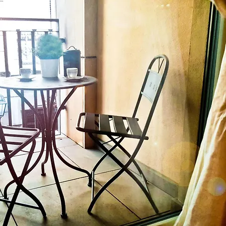 Foro Buonaparte - Red Castello Sforzesco *