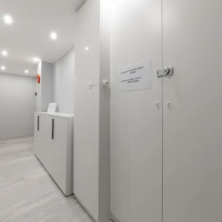 Chezromyk 2 The Kosher Milano