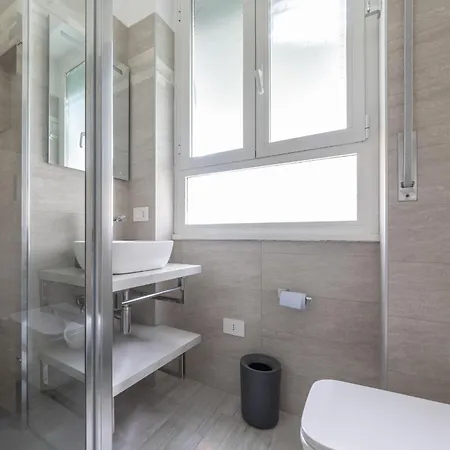 Chezromyk 2 The Kosher Bed & Breakfast Milano