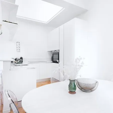 Easylife - - Piazza Grandi 6 - Porta Romana Apartamento *