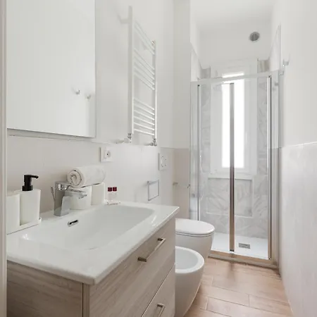 Apartment Forlanini M4 Modern With Balcony Milan
