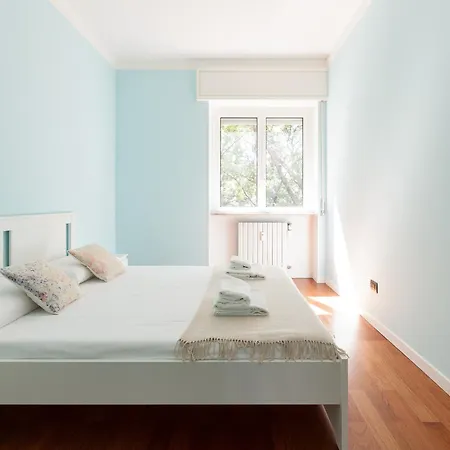 Lambrate Fs Spacious With Balcony Appartement Milan