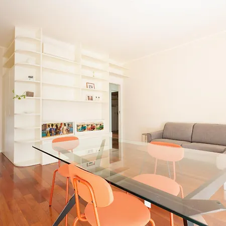 Lambrate Fs Spacious With Balcony *