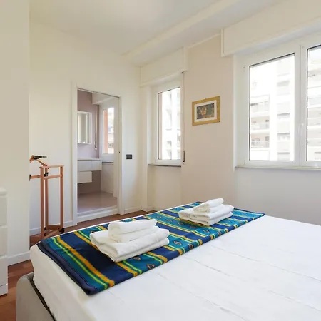 Lambrate Fs Spacious With Balcony Apartment *