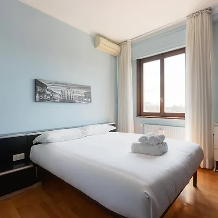 Guesthost - Roomy With Comfort! Metro M4 Linate Appartamento