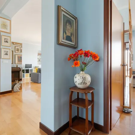 Apartament Guesthost - Roomy With Comfort! Metro M4 Linate