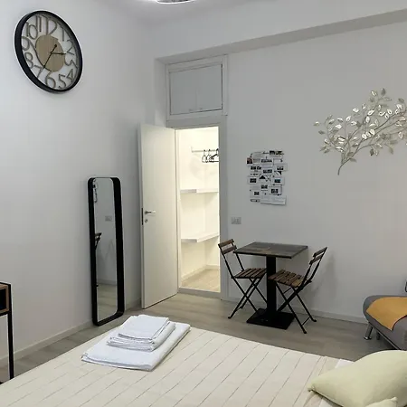Before Requesting - Read Info On Photo Apartment