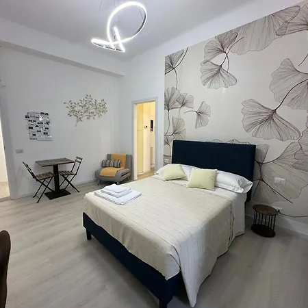 Apartment Before Requesting - Read Info On Photo *