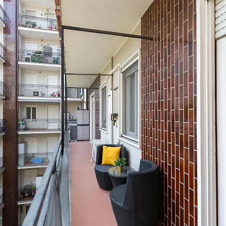 Trendy Corner - Fashion District *