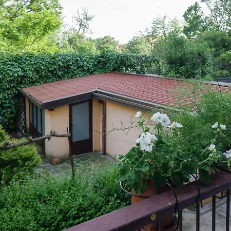Apartment Family House Baggio - A *