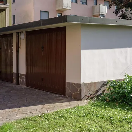 Family House Baggio - A Lägenhet Milano