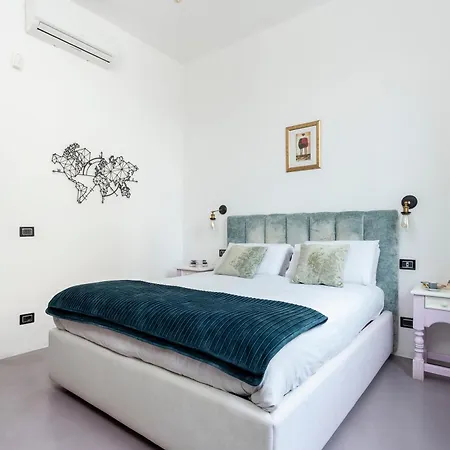 Apartment Stylish Industrial Flat Milan