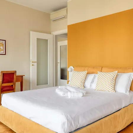 Joivy Elegant Flat In Corso Buenos Aires Daire