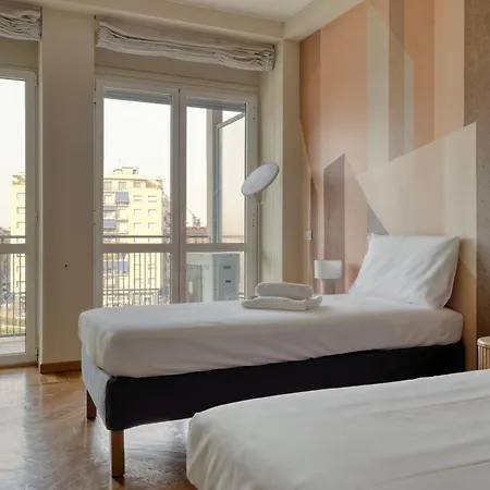 Joivy Elegant Flat In Corso Buenos Aires דירה *