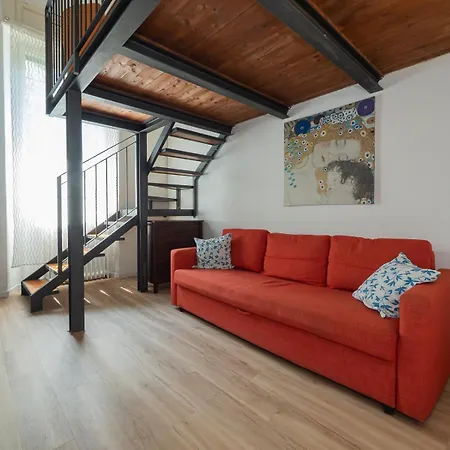 Апартаменты Stazione A 10min A Piedi, Porta Venezia - Corso Buenos Aires, Metro A 200m *