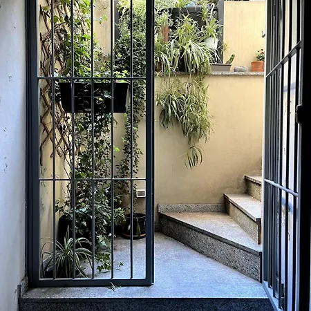 Pola's House Daire Milano