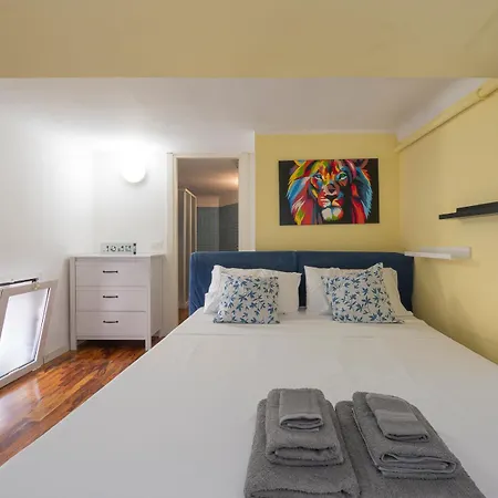 Апартаменты Stazione A 10min A Piedi, Porta Venezia - Corso Buenos Aires, Metro A 200m *