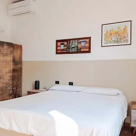 Apartament Alessandro 10 Mins Duomo
