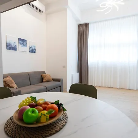 Porta Venezia Luxury - *