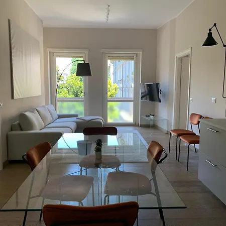 Apartment Elegant Bright Living In The Centre