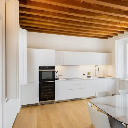 3bedrooms Family Apartment