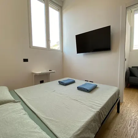 Apartment Modern 3 Bedrooms
