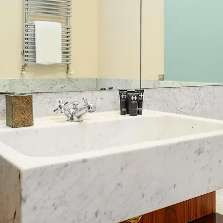 Classbnb - Spacious 20 Minutes From The Center * Milán