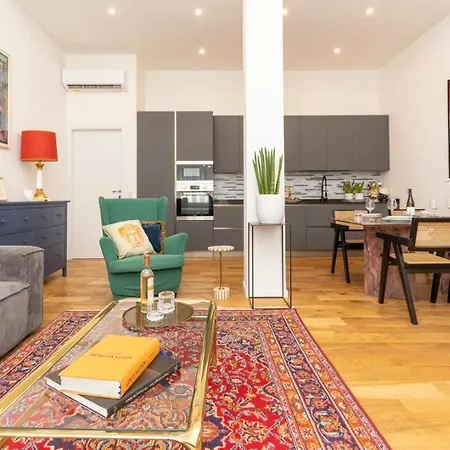 Loft Luxury Design- With 2 Bedrooms -wifi Ultra-5min Metro شقة
