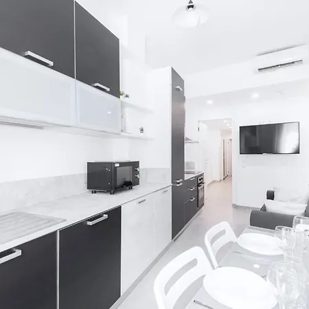 Easylife - - Montenero 4 - Porta Romana