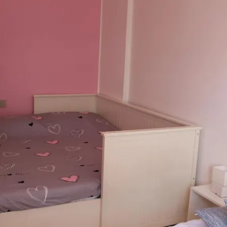 Apartment Your Place In