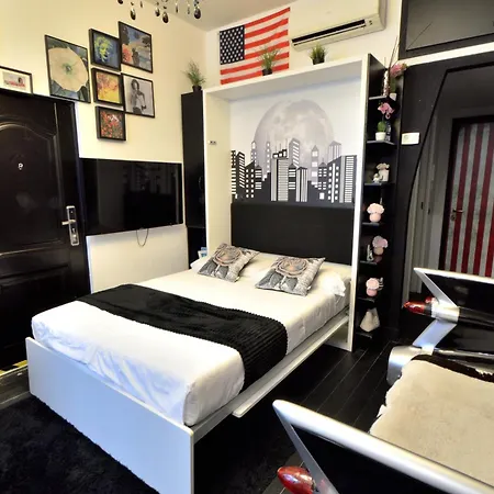 Διαμέρισμα Stupendo Di Design A Tema America- Potente Wi-fi Ottimo Il Collegamento Con Aeroporto Di Malpensa E Rho Fiera, Vicino Metro