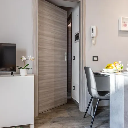 Santa Giulia - 15min Duomo-linate Apartament Mediolan