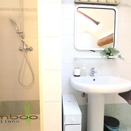 Bamboo Copernico Station Apartment *